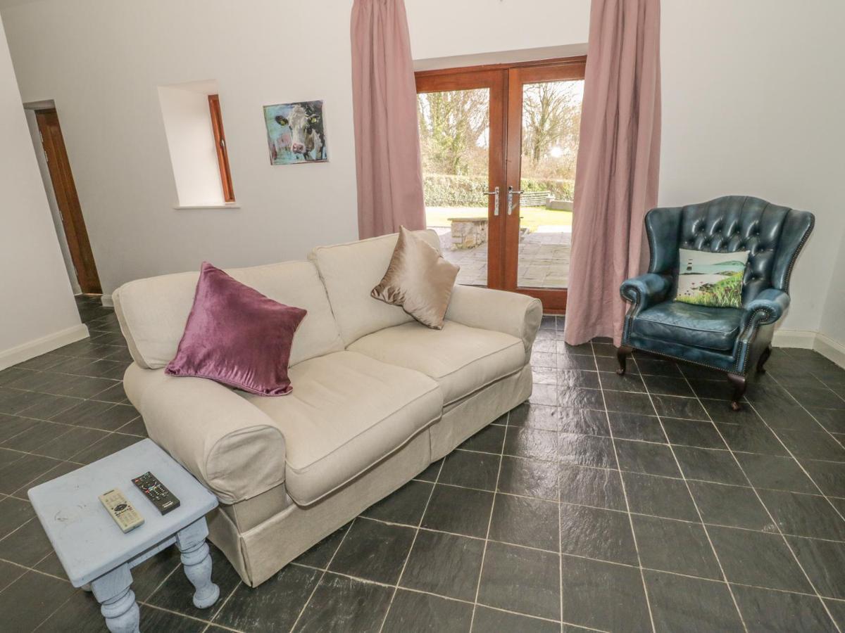 Cwt Blawd Villa Llangoed Exterior foto